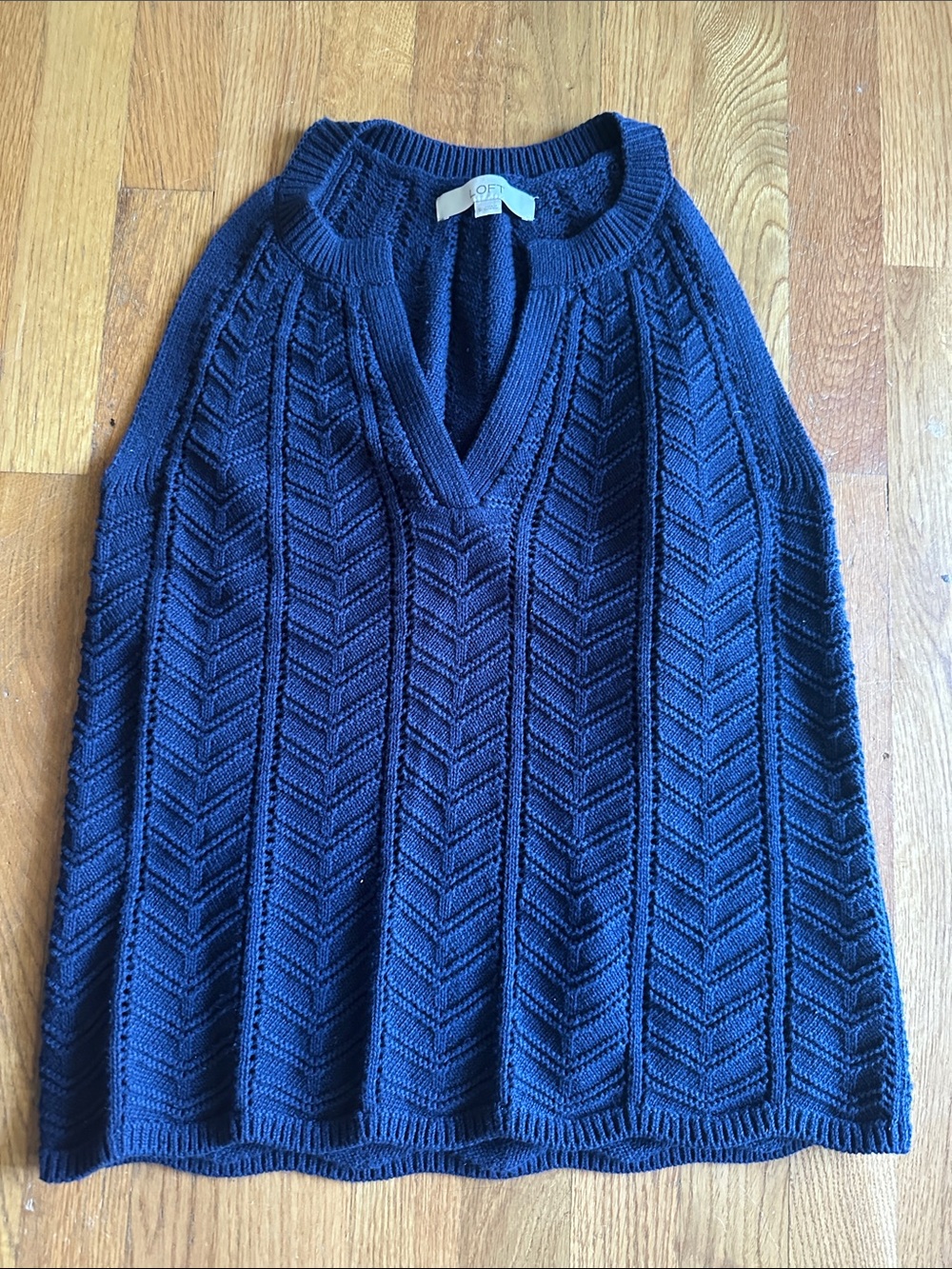 LOFT Navy Chevron Knit V-Neck Sweater Vest